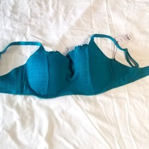 Shade & Shore bathing suit top